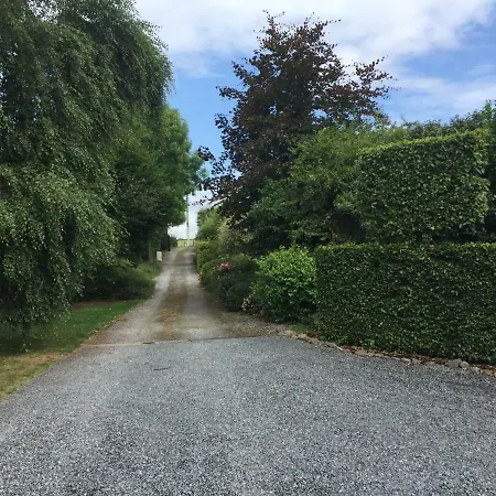 Le Champ Des Oiseaux Rebecq-Rognon